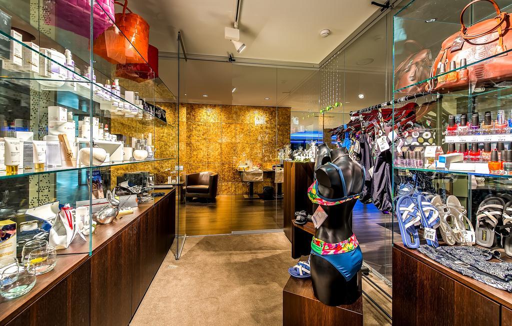 Small Luxury Hotel Wellnesshotel Golfpanorama Lipperswil Luaran gambar