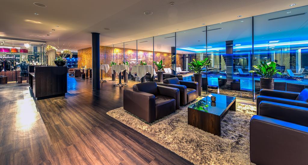 Small Luxury Hotel Wellnesshotel Golfpanorama Lipperswil Luaran gambar