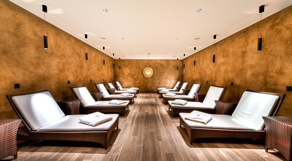 Small Luxury Hotel Wellnesshotel Golfpanorama Lipperswil Luaran gambar