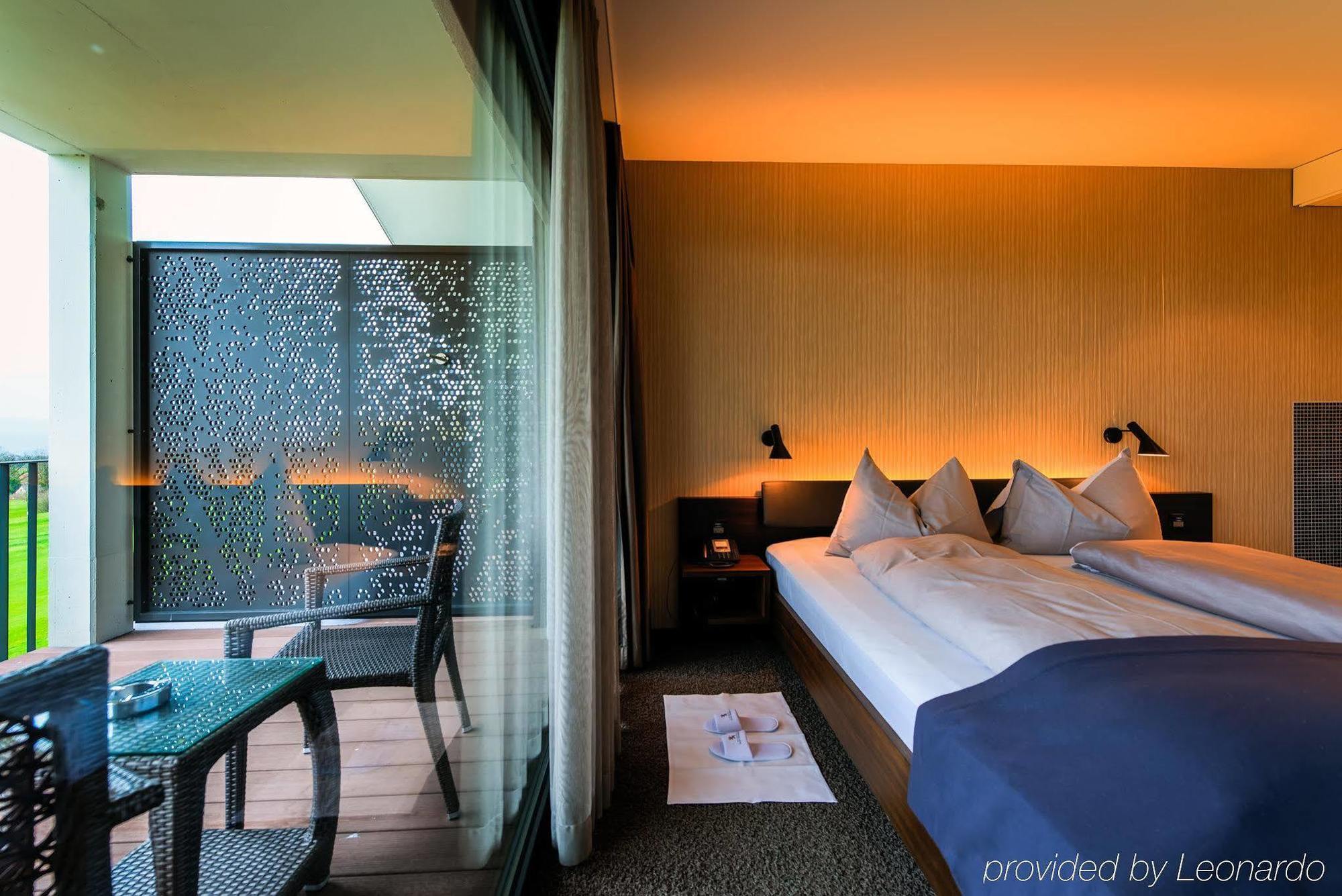 Small Luxury Hotel Wellnesshotel Golfpanorama Lipperswil Luaran gambar